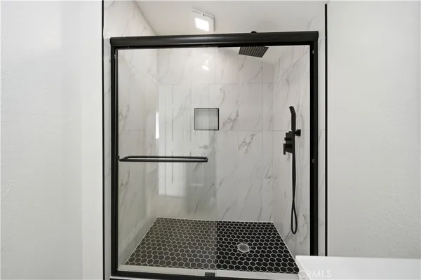 $2,300 | 2059 Shasta Street, Mojave, CA 93501