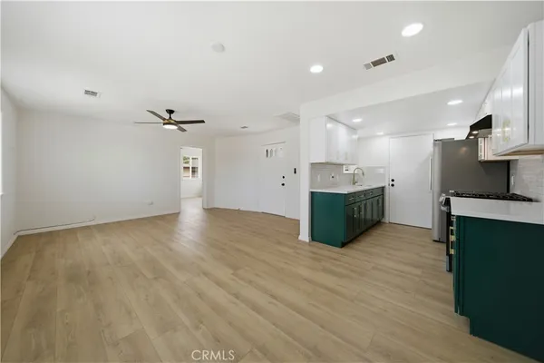 $2,300 | 2059 Shasta Street, Mojave, CA 93501