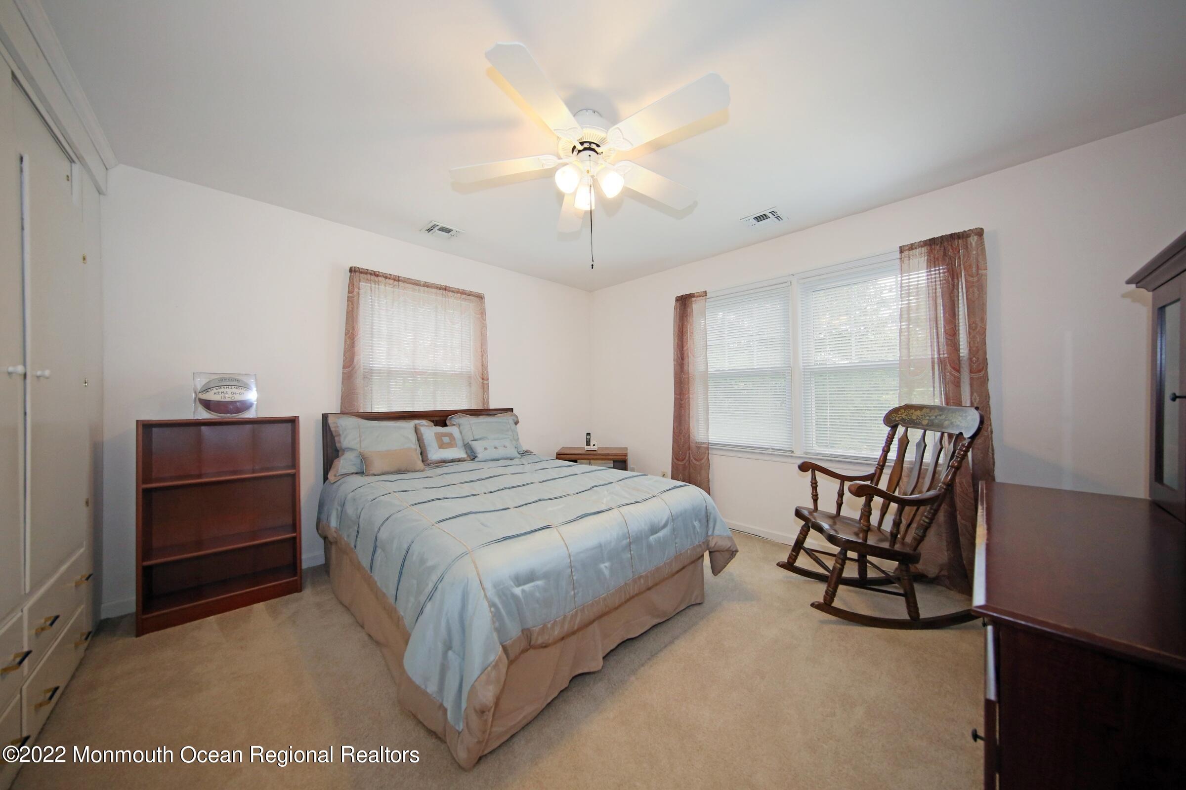 737 Nutswamp Road Red Bank, NJ 07701 - Photo 22 of 40 IMG_3040a