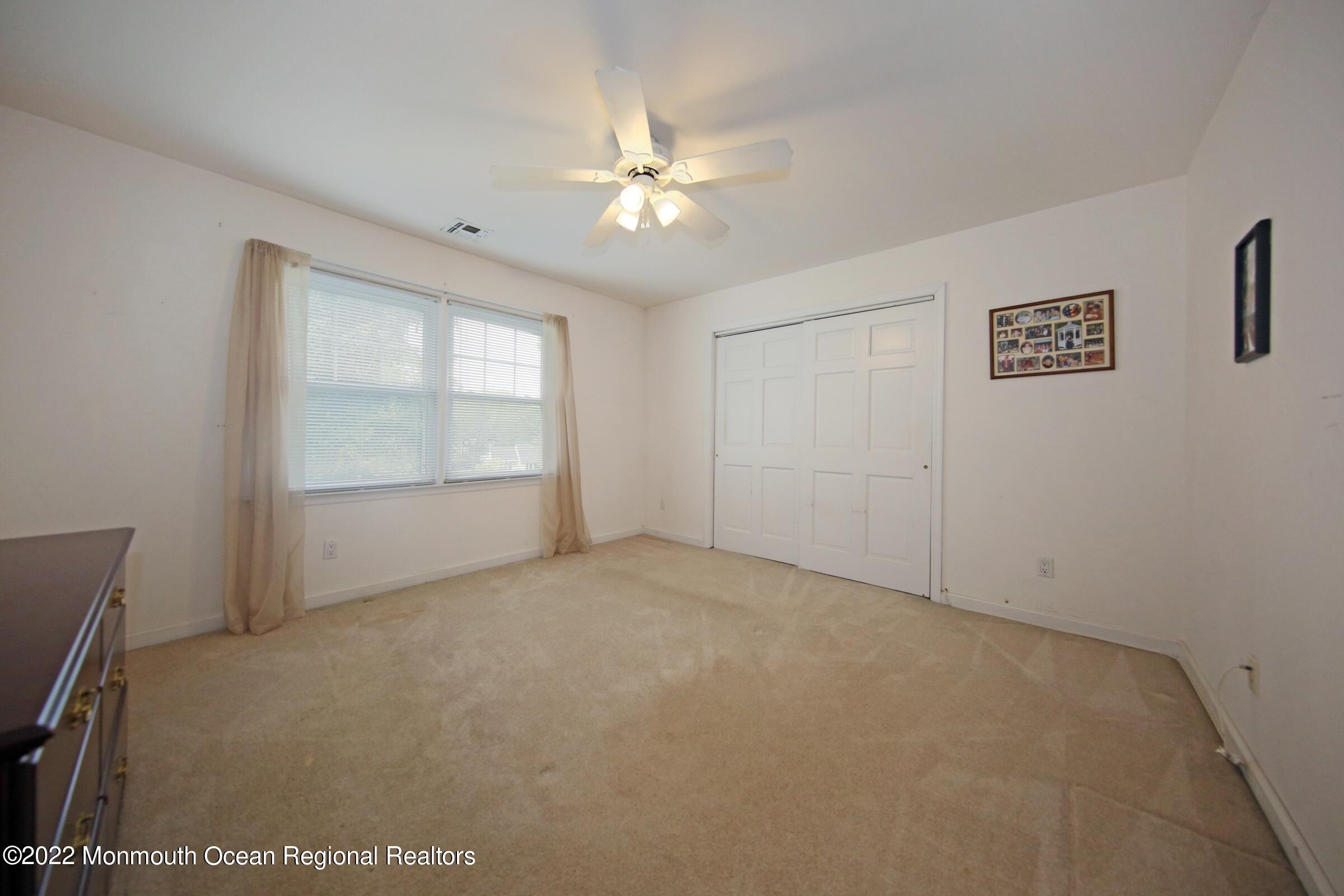737 Nutswamp Road Red Bank, NJ 07701 - Photo 25 of 40 IMG_3046a