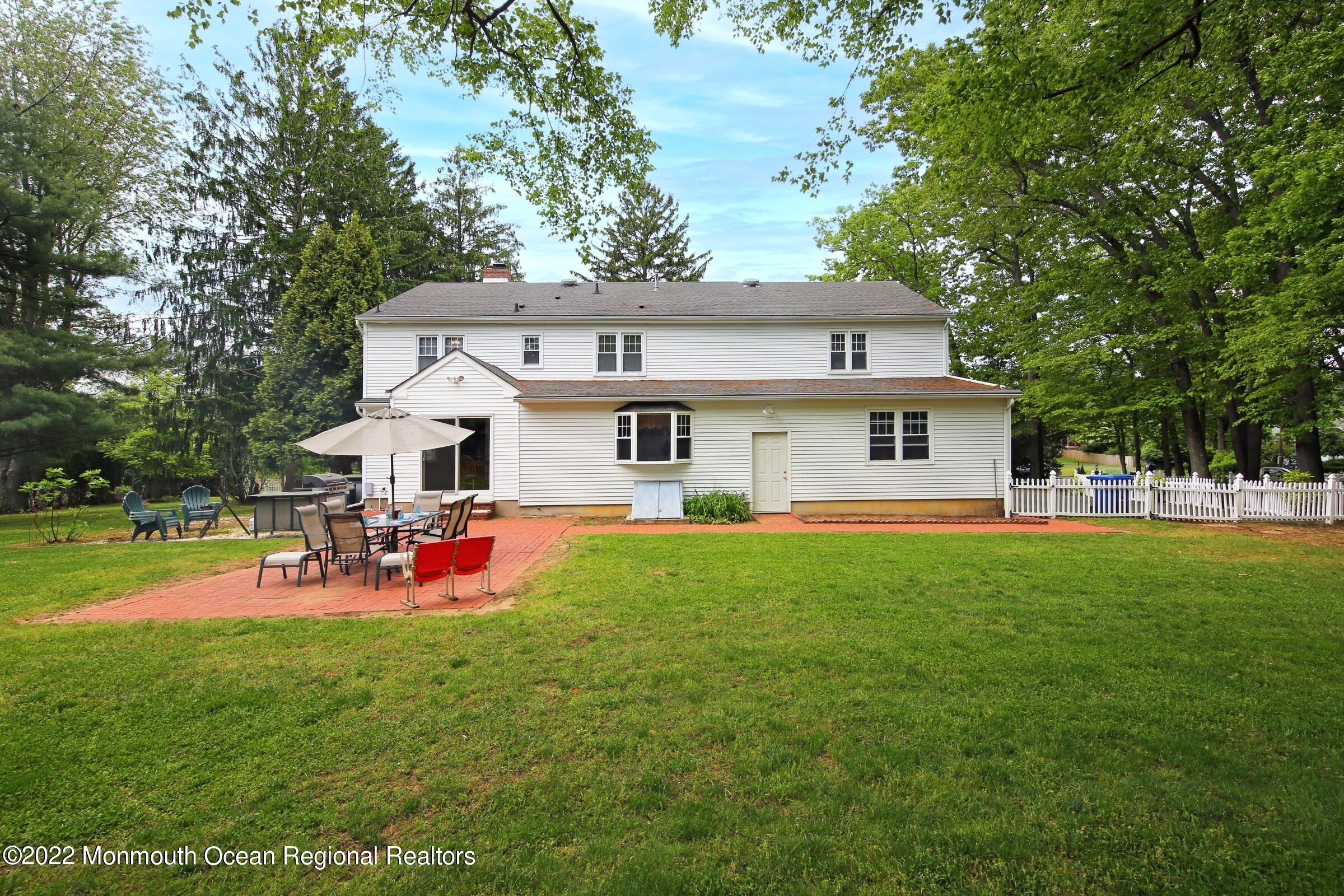 737 Nutswamp Road Red Bank, NJ 07701 - Photo 30 of 40 IMG_2964a