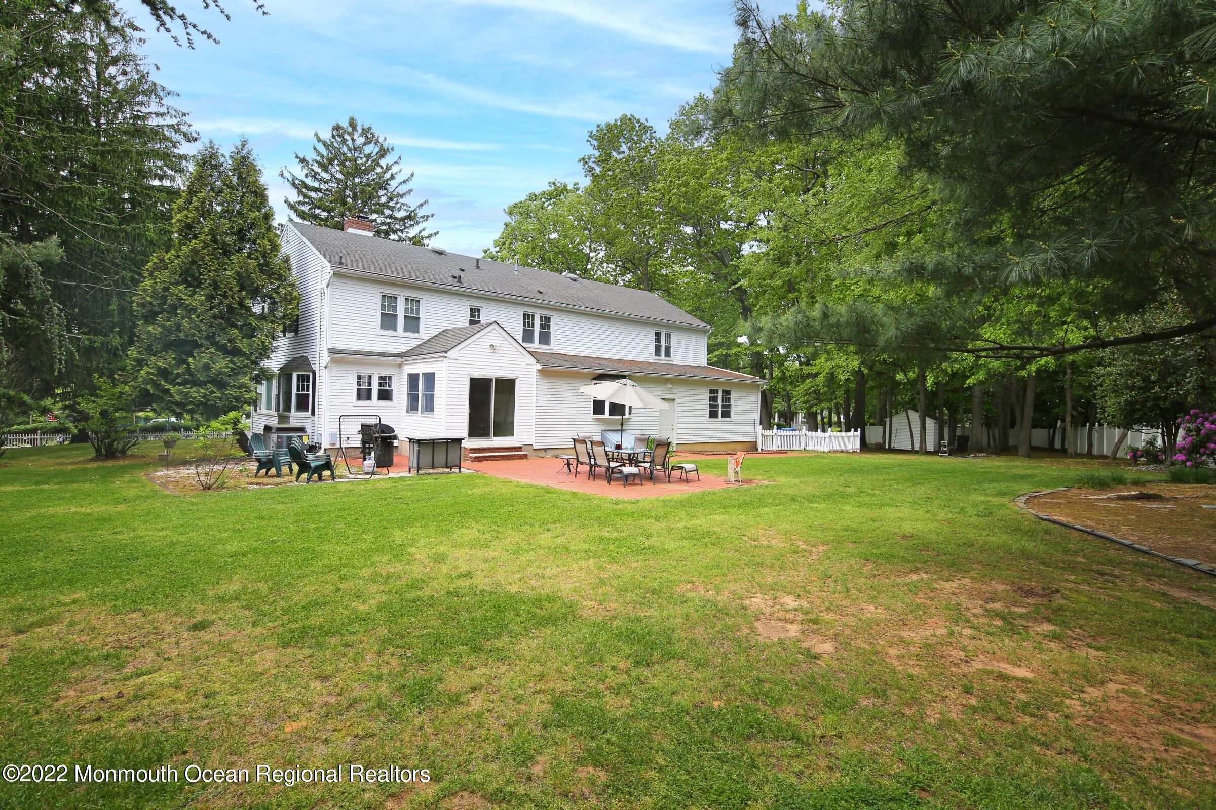 737 Nutswamp Road Red Bank, NJ 07701 - Photo 33 of 40 IMG_2970a