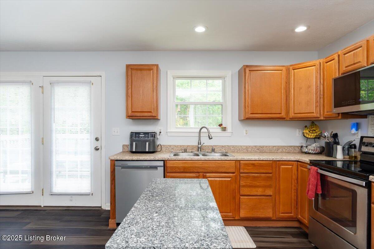 254 Persell Road Bedford, KY 40006 - Photo 12 of 28 16-untitled-16