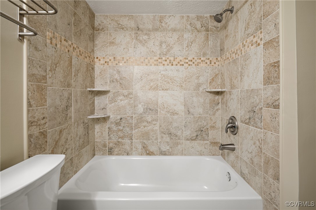 1503 Largo Road, Unit T3 Henrico, VA 23238 - Photo 19 of 33 Bathroom with bathing tub / shower combination and