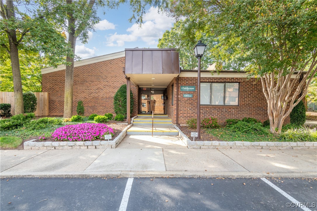 1503 Largo Road, Unit T3 Henrico, VA 23238 - Photo 32 of 33 View of property with uncovered parking