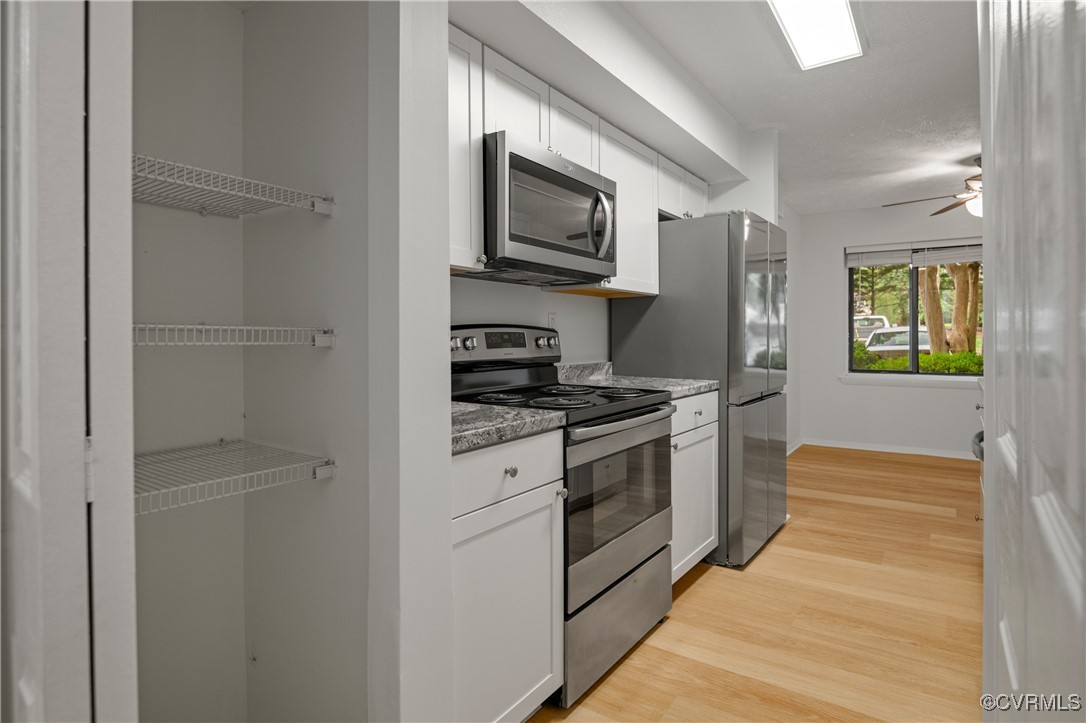 1503 Largo Road, Unit T3 Henrico, VA 23238 - Photo 8 of 33 Kitchen featuring appliances with stainless steel