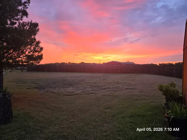 $569,999 | 820 County Road 454, Taylor, TX 76574