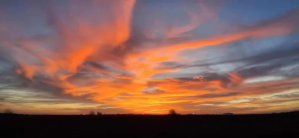 $569,999 | 820 County Road 454, Taylor, TX 76574