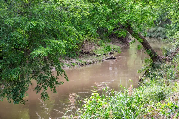 $569,999 | 820 County Road 454, Taylor, TX 76574