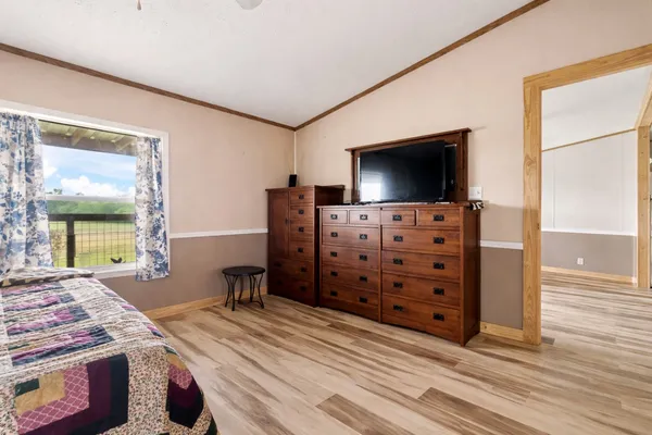 $569,999 | 820 County Road 454, Taylor, TX 76574