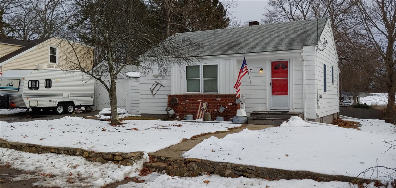 117 Knotty Oak Road Coventry, RI 02816 - Photo 1 of 11