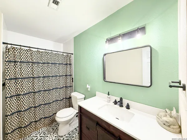 $499,900 | 200 Pr 6631 Devine Tx 78016, Devine, TX 78016