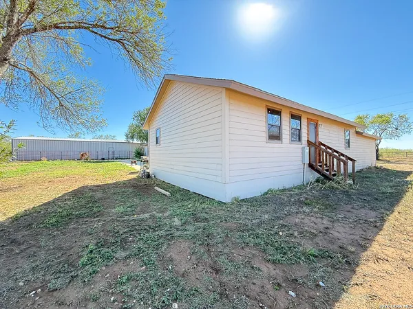 $499,900 | 200 Pr 6631 Devine Tx 78016, Devine, TX 78016