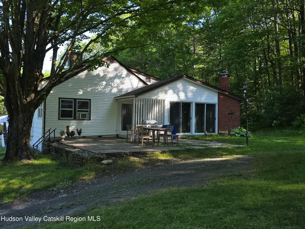 $329,000 | 3 Lakeview Terrace, Kerhonkson, NY 12446