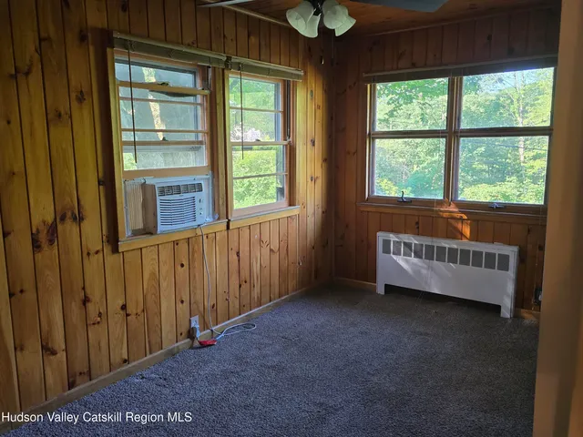 a view of flowers in a tree