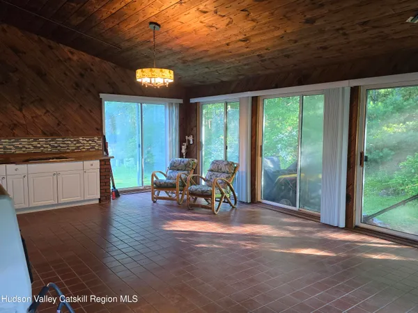 $329,000 | 3 Lakeview Terrace, Kerhonkson, NY 12446