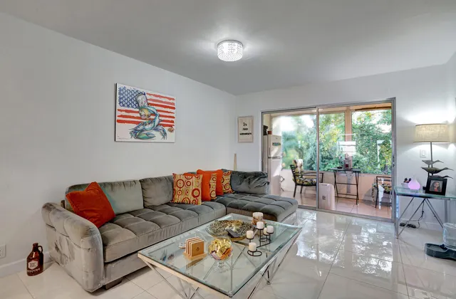 $120,000 | 130 Lake Meryl Drive, Unit 226, West Palm Beach, FL 33411