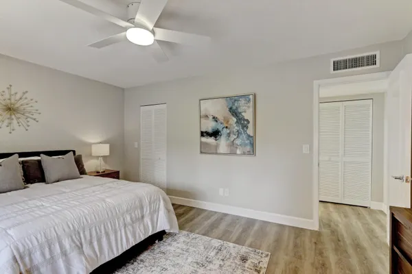 $3,500 | 206 Brackenwood Terrace, Unit 206, Palm Beach Gardens, FL 33418