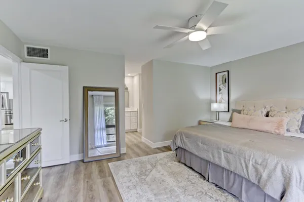 $3,500 | 206 Brackenwood Terrace, Unit 206, Palm Beach Gardens, FL 33418