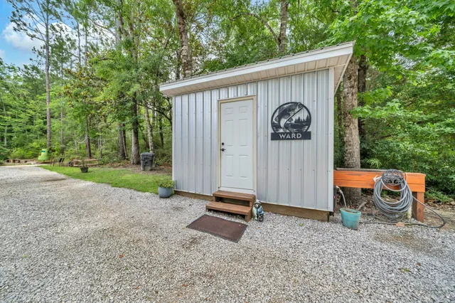 $489,000 | 52 Lazy Bone St Point, Vernon, FL 32462