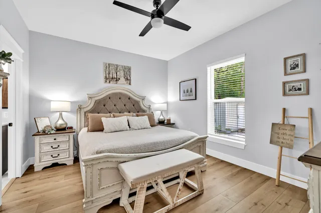 $489,000 | 52 Lazy Bone St Point, Vernon, FL 32462