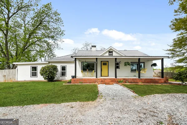 $435,000 | 1015 Sid Hunter Road, Senoia, GA 30276