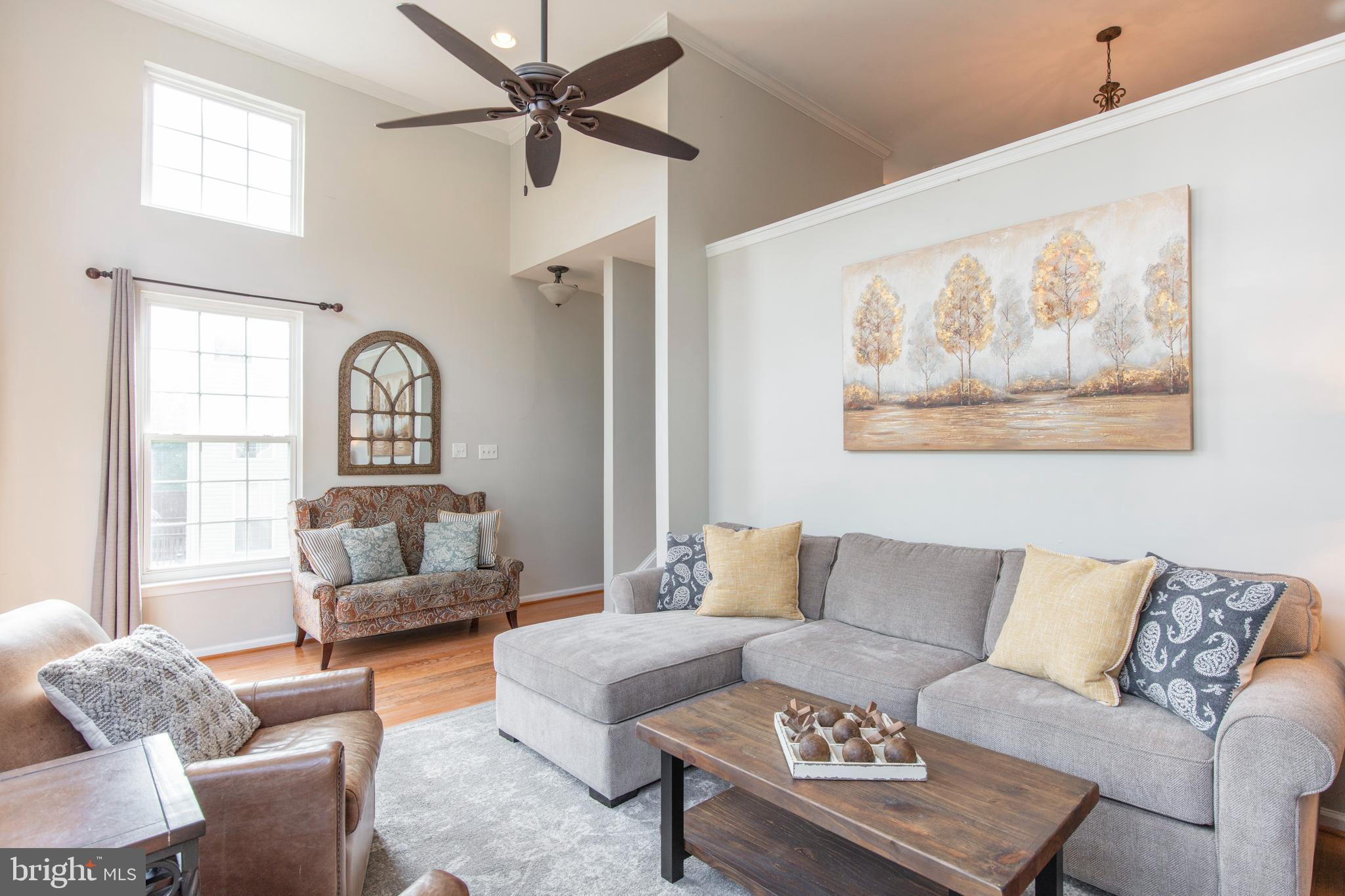 423 Fort Hill Circle Fort Washington, PA 19034 - Photo 2 of 40