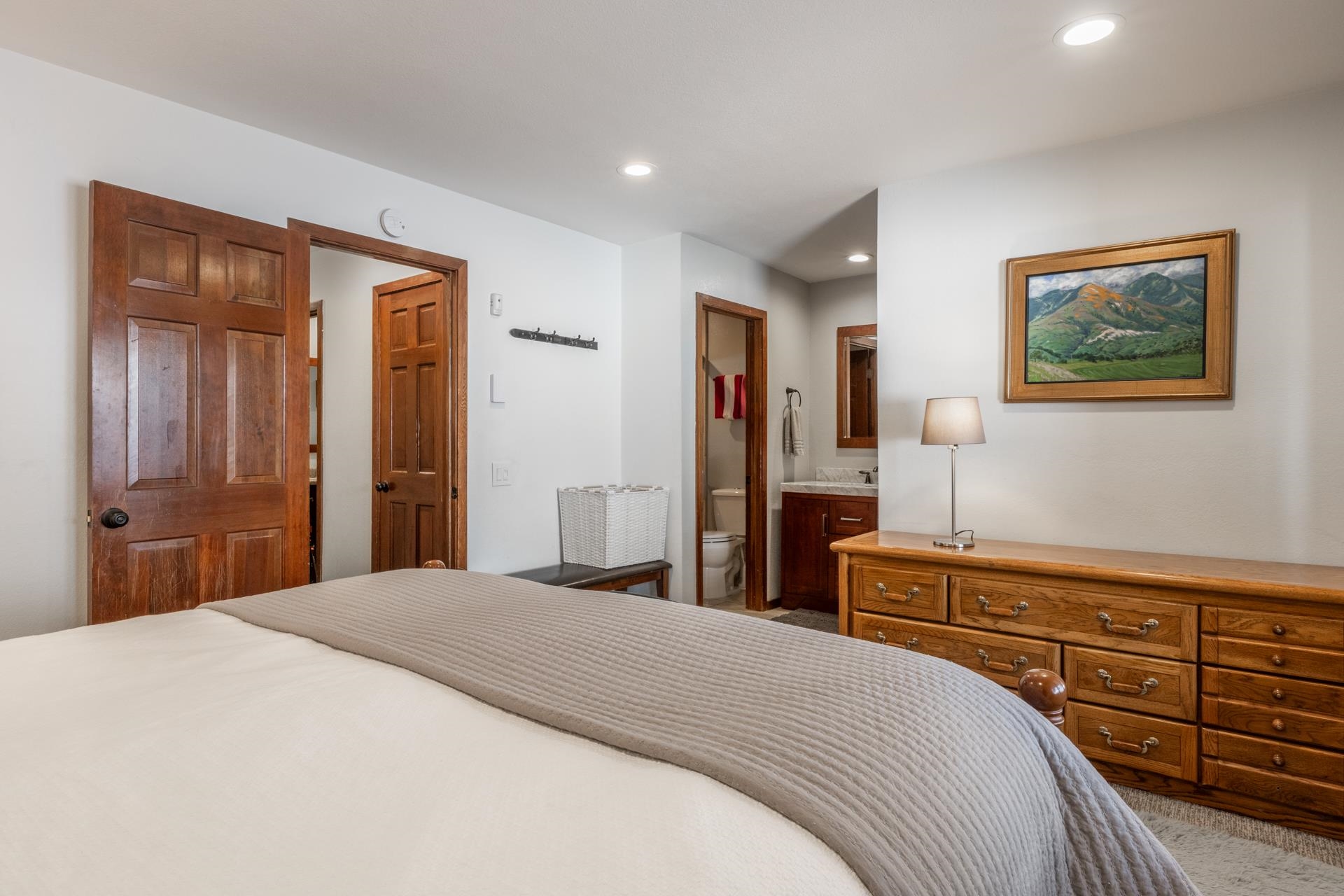 3392 Chateau Road, Unit 2 Mammoth Lakes, CA 93546 - Photo 23 of 43