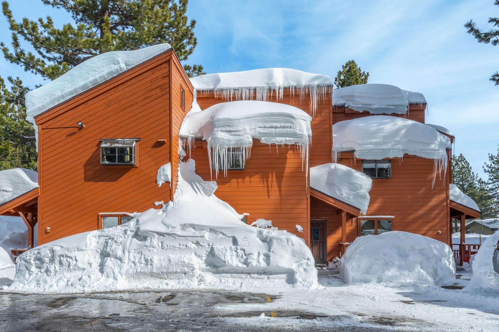 3392 Chateau Road, Unit 2 Mammoth Lakes, CA 93546 - Photo 35 of 43