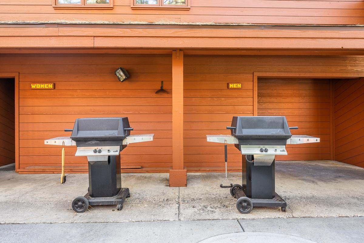 3392 Chateau Road, Unit 2 Mammoth Lakes, CA 93546 - Photo 38 of 43