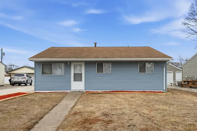 $150,000 | 416 6th Street East, Milan, IL 61264