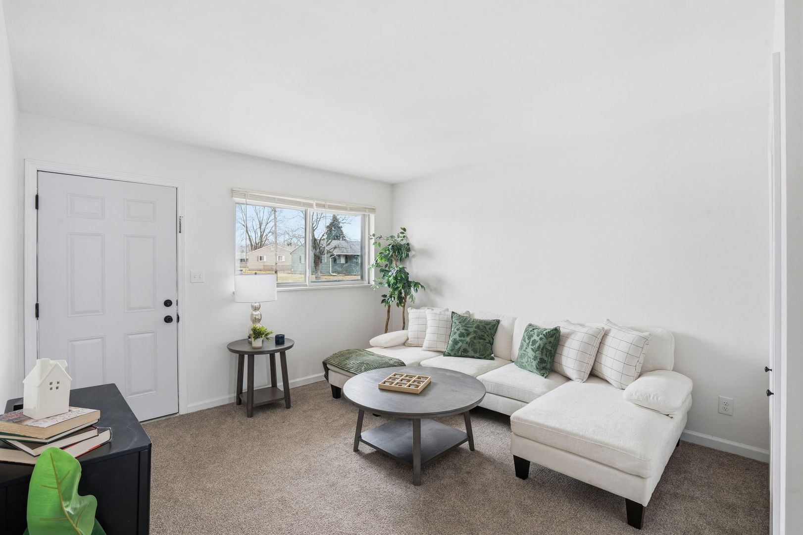 416 6th Street East Milan, IL 61264 - Photo 3 of 20