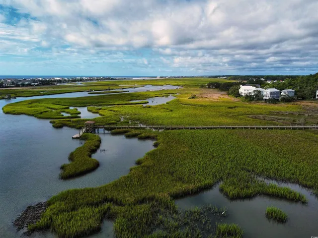 $299,900 | 194 South Cove Place, Unit 7D, Pawleys Island, SC 29585