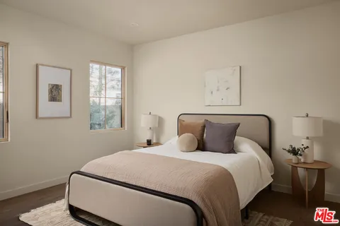 $2,499,000 | 7854 Truxton Avenue, Los Angeles, CA 90045