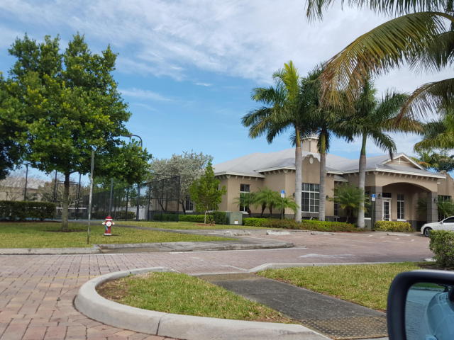 1985 Freeport Drive, Unit 5108 Riviera Beach, FL 33404 - Photo 1 of 12 20160325162105020943000000-o