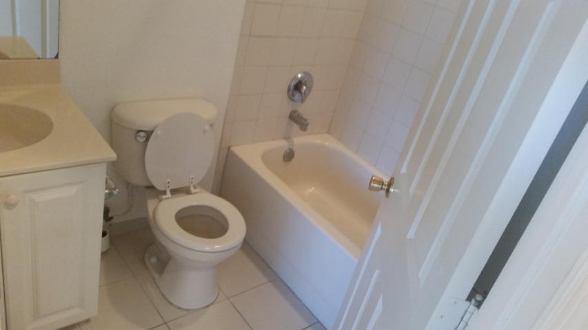 1985 Freeport Drive, Unit 5108 Riviera Beach, FL 33404 - Photo 11 of 12 20160325162258722364000000-o