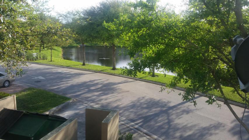 1985 Freeport Drive, Unit 5108 Riviera Beach, FL 33404 - Photo 3 of 12 20160325162459254793000000-o