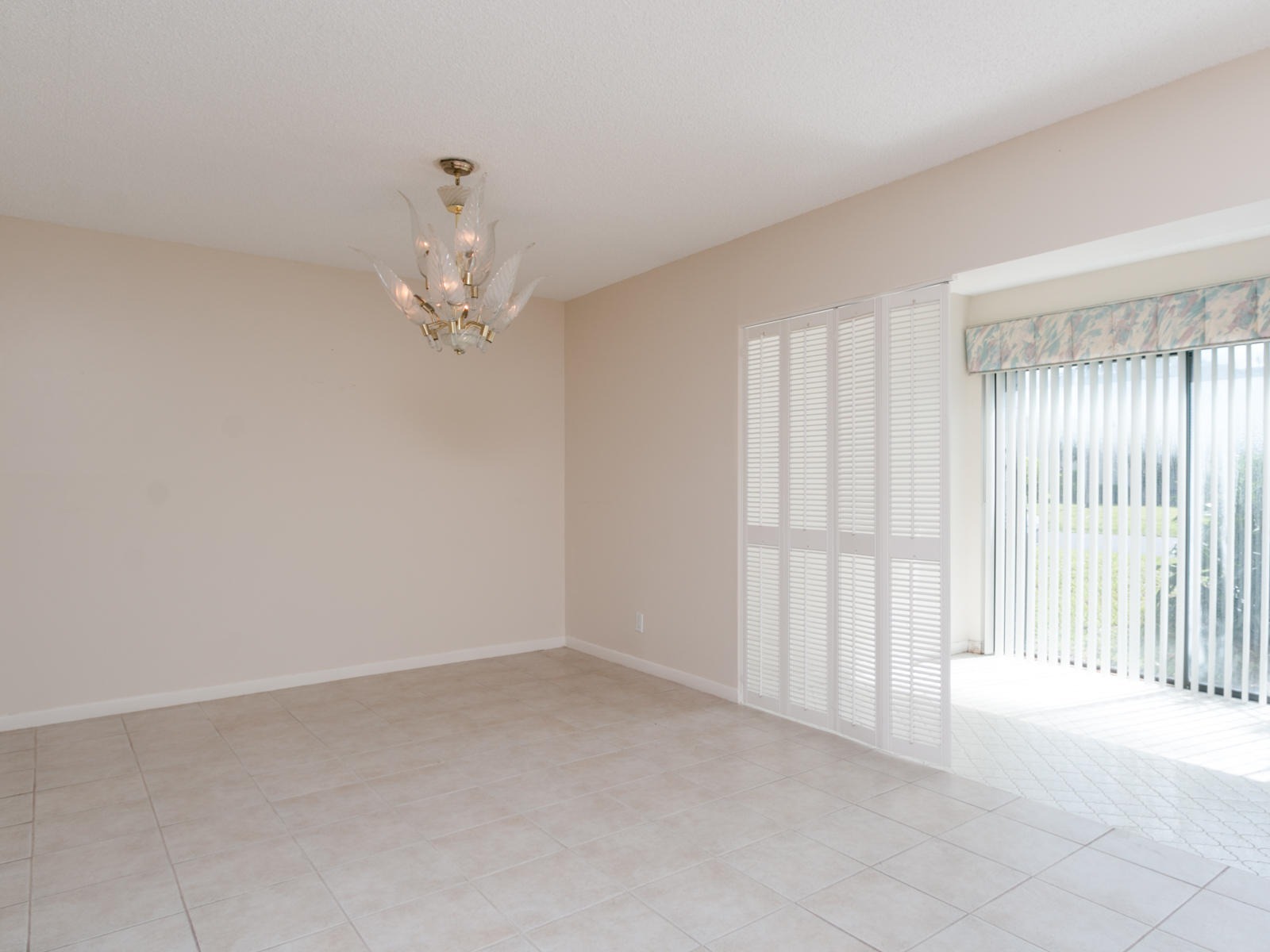 22089 Cocoa Palm Way, Unit 155 Boca Raton, FL 33433 - Photo 12 of 41 22029-14