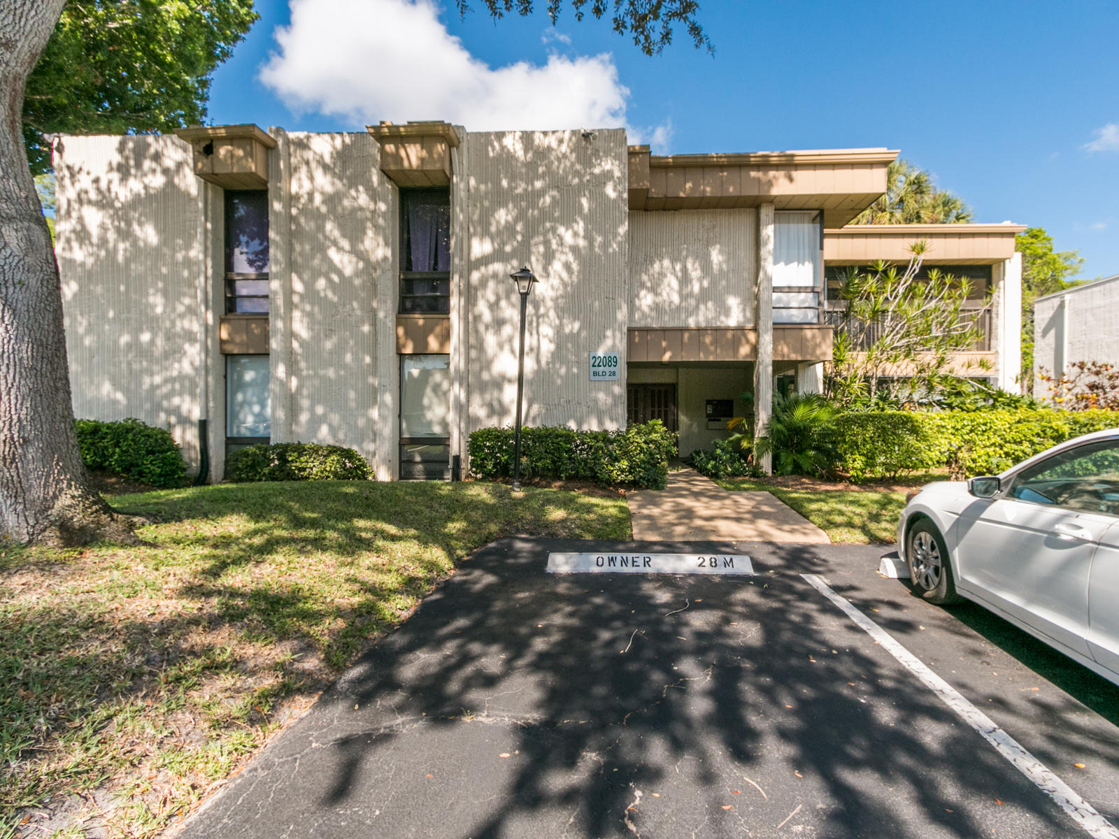22089 Cocoa Palm Way, Unit 155 Boca Raton, FL 33433 - Photo 2 of 41 22029-2