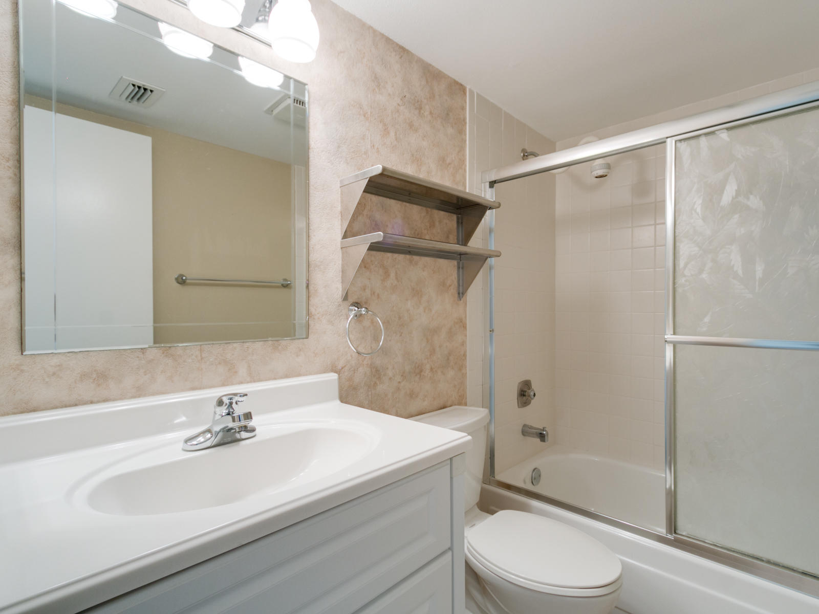 22089 Cocoa Palm Way, Unit 155 Boca Raton, FL 33433 - Photo 26 of 41 22029-28