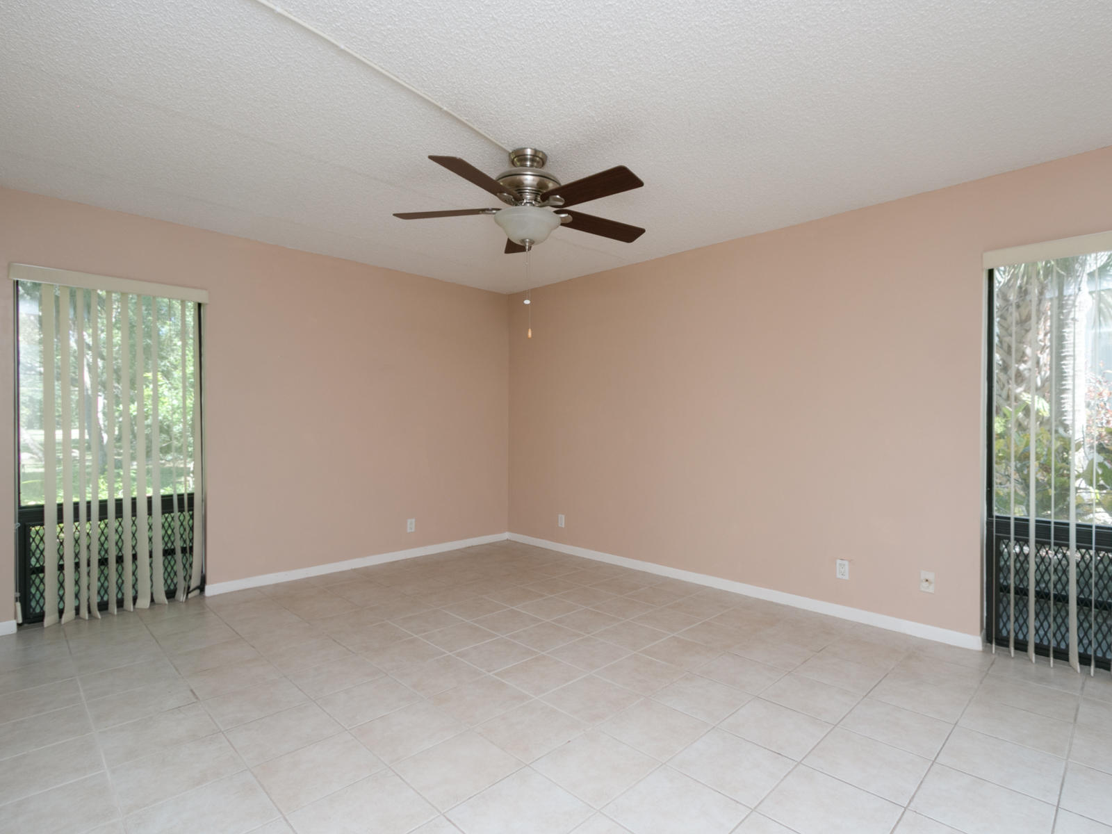 22089 Cocoa Palm Way, Unit 155 Boca Raton, FL 33433 - Photo 28 of 41 22029-30