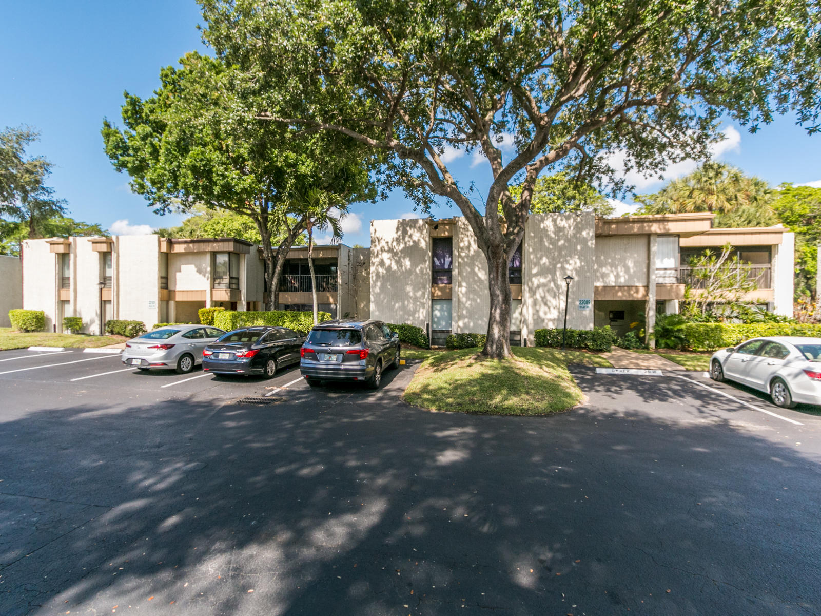 22089 Cocoa Palm Way, Unit 155 Boca Raton, FL 33433 - Photo 6 of 41 22029-7