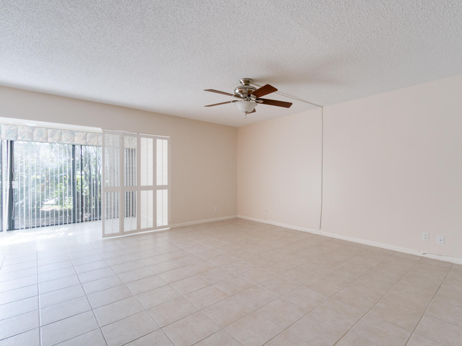 22089 Cocoa Palm Way, Unit 155 Boca Raton, FL 33433 - Photo 9 of 41 22029-11