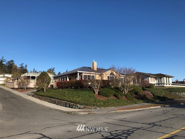 847 Southwest Echo Loop Oak Harbor, WA 98277 - Photo 1 of 24 Gallery Image 1