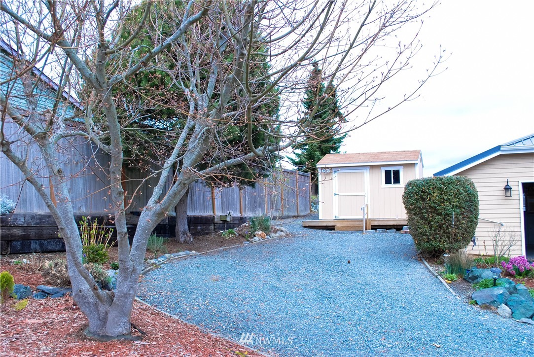 847 Southwest Echo Loop Oak Harbor, WA 98277 - Photo 20 of 24 Gallery Image 20