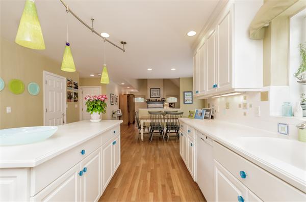 2 Ida Road Marblehead, MA 01945 - Photo 8 of 30
