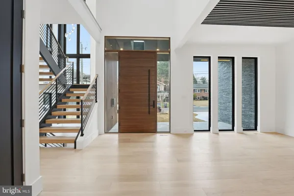 $3,999,999 | 6910 Bright Avenue, McLean, VA 22101