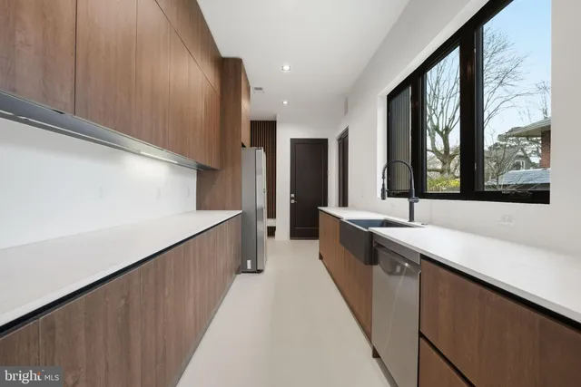 $3,999,999 | 6910 Bright Avenue, McLean, VA 22101