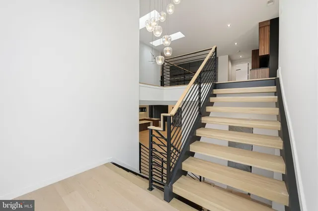 $3,999,999 | 6910 Bright Avenue, McLean, VA 22101