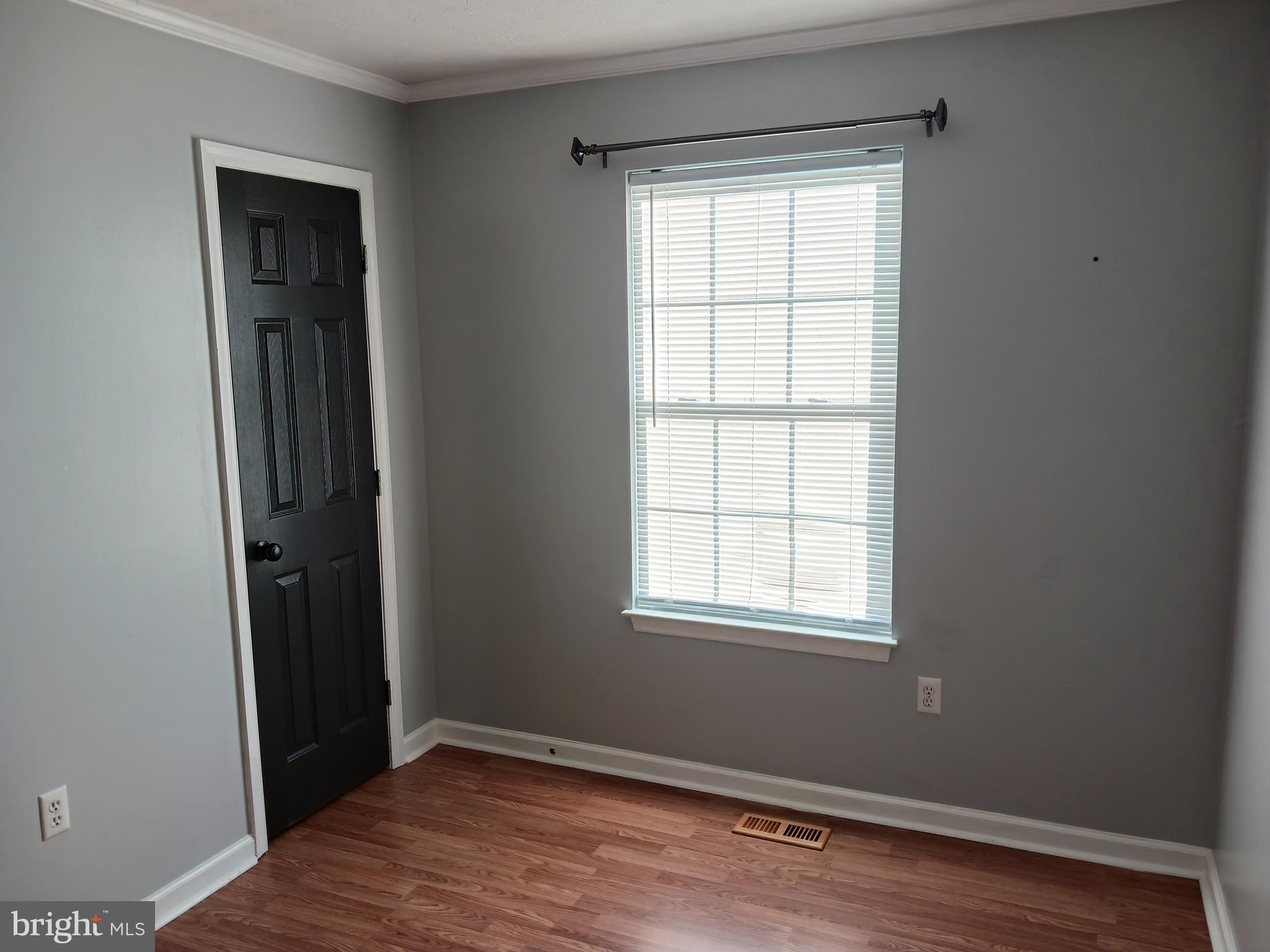 133 Woodrow Road Winchester, VA 22602 - Photo 31 of 42 Bedroom 2